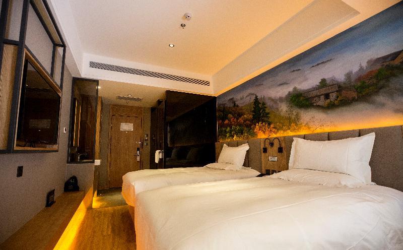 Qiu Guo Hotel Hua Mao Chaoyang  Extérieur photo