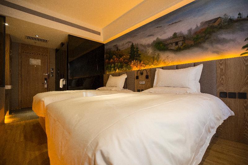 Qiu Guo Hotel Hua Mao Chaoyang  Extérieur photo
