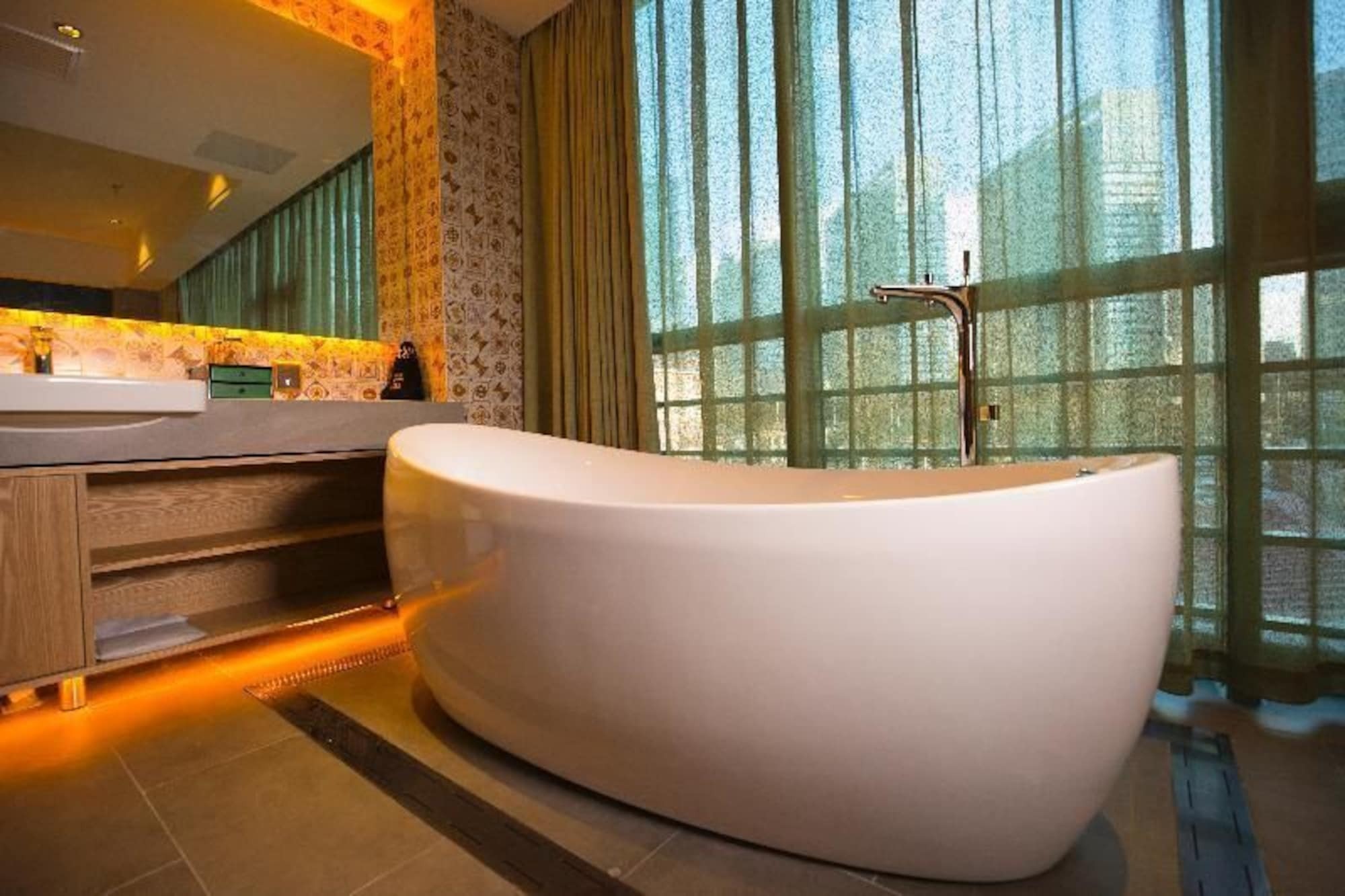 Qiu Guo Hotel Hua Mao Chaoyang  Extérieur photo